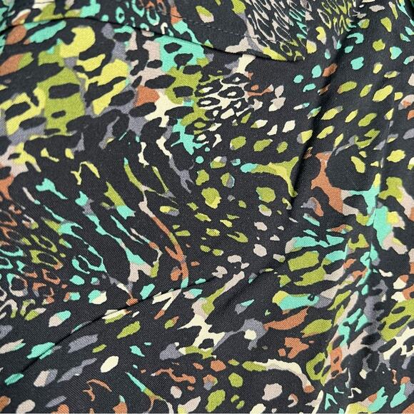 Royalty for Me XL Pull On Shorts Pockets Rayon Multi Animal Print Green Brown - Picture 5 of 9